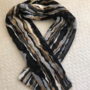 NWOT Steve Madden Faux Fur Scarf